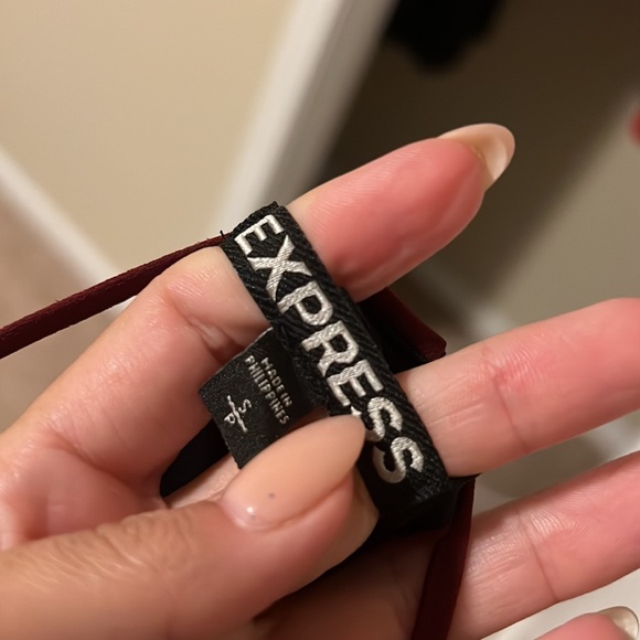Express - Small. Fits Medium - Picture 2 of 2